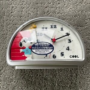 NEW RHYTHM Snoopy Alarm Clock Electronic Sound Alarm Silver JOE COOL 4SE563MS19